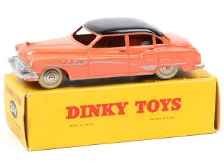 Lot 507 - DINKY TOYS (FRANCE) (1)