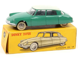 Lot 483 - DINKY TOYS (FRANCE) (1)