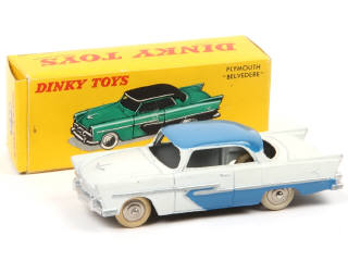 Lot 484 - DINKY TOYS (FRANCE) (1)