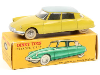 Lot 479 - DINKY TOYS (FRANCE) (1)