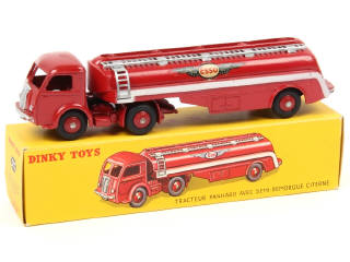 Lot 688 - DINKY TOYS (FRANCE) (1)
