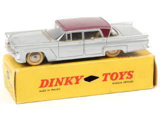 Lot 519 - DINKY TOYS (FRANCE) (1)