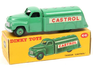 Lot 385 - DINKY TOYS (GB) (1)