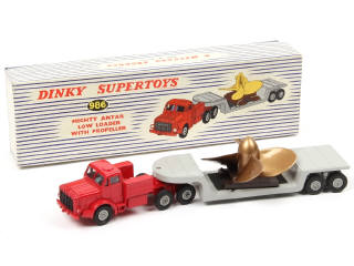 Lot 434 - DINKY TOYS (GB) (1)