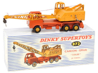 Lot 722 - DINKY TOYS (FRANCE) (1)