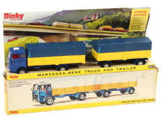 Lot 413 - DINKY TOYS (GB) (1)