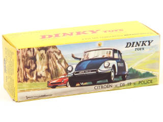 Lot 590 - DINKY TOYS (FRANCE) (1)