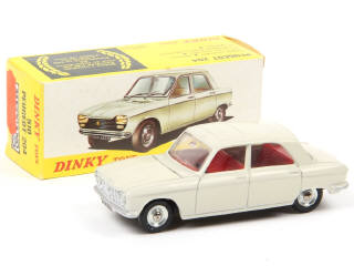 Lot 638 - DINKY TOYS (FRANCE) (1)
