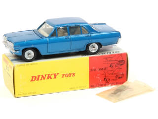Lot 569 - DINKY TOYS (FRANCE) (1)