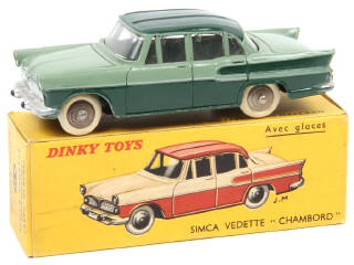 Lot 494 - DINKY TOYS (FRANCE) (1)