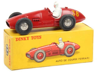 Lot 471 - DINKY TOYS (FRANCE) (1)