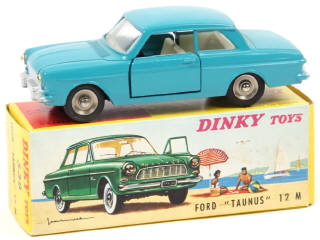 Lot 602 - DINKY TOYS (FRANCE) (1)