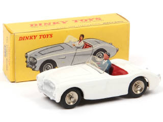 Lot 528 - DINKY TOYS (FRANCE) (1)