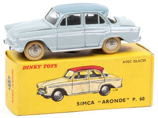 Lot 524 - DINKY TOYS (FRANCE) (1)