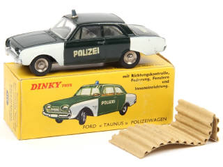 Lot 540 - DINKY TOYS (FRANCE) (1)