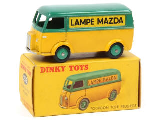 Lot 665 - DINKY TOYS (FRANCE) (1)