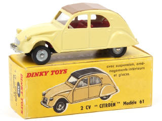 Lot 553 - DINKY TOYS (FRANCE) (1)