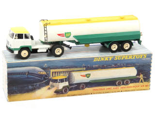 Lot 718 - DINKY TOYS (FRANCE) (1)
