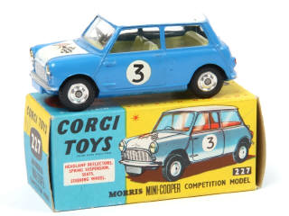 Lot 273 - CORGI TOYS (GB) (1)