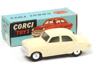 Lot 268 - CORGI TOYS (GB) (1)