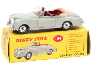 Lot 344 - DINKY TOYS (GB) (1)