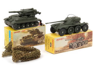 Lot 750 - DINKY TOYS (FRANCE) (2)