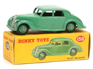 Lot 235 - DINKY TOYS (GB) (1)