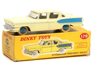 Lot 246 - DINKY TOYS (GB) (1)