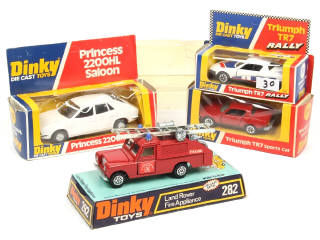 Lot 305 - DINKY TOYS (GB) (4)