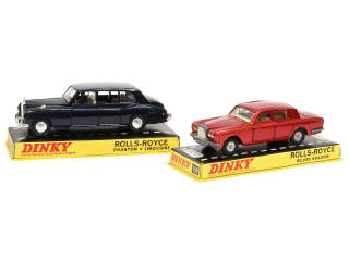 Lot 271 - DINKY TOYS (GB) (2)