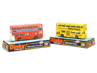 Lot 300 - DINKY TOYS (GB) (2)