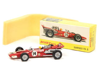 Lot 417 - DINKY TOYS (FRANCE) (1)
