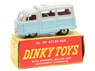 Lot 257 - DINKY TOYS (GB) (1)