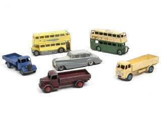 Lot 396 - DINKY TOYS (GB) (6)
