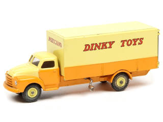 Lot 376 - DINKY TOYS (GB) (1)
