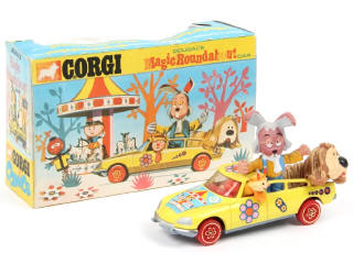 Lot 369 - CORGI TOYS (GB) (1)