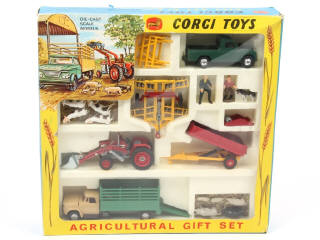 Lot 387 - CORGI TOYS (GB) (1)