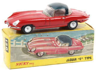 Lot 392 - NICKYTOYS (INDE) (1)