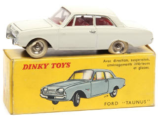 Lot 398 - DINKY TOYS (FRANCE) (1)