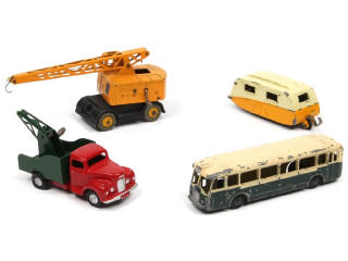Lot 387 - DINKY TOYS (GB) (4)