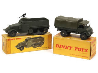 Lot 420 - DINKY TOYS (FRANCE) (2)