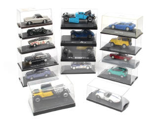 Lot 166 - DIVERS (14)