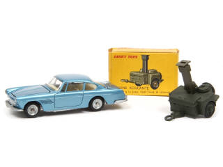 Lot 396 - DINKY TOYS (FRANCE) (1)