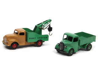 Lot 351 - DINKY TOYS (GB) (2)