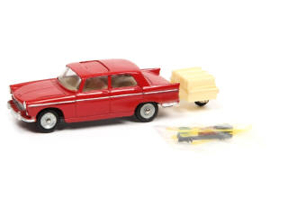 Lot 382 - DINKY TOYS (FRANCE) (1)
