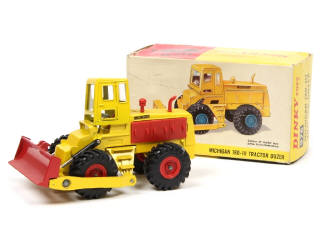 Lot 338 - DINKY TOYS (GB) (1)