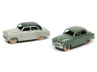 Lot 390 - DINKY TOYS (FRANCE) (2)