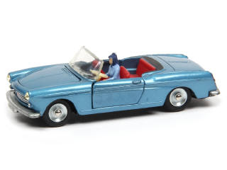 Lot 381 - DINKY TOYS (FRANCE) (1)
