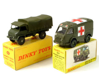 Lot 792 - DINKY TOYS FRANCE (2)