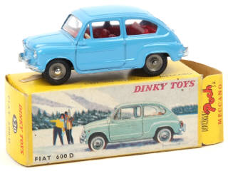 Lot 329 - DINKY TOYS (FRANCE) Série POCH (1)